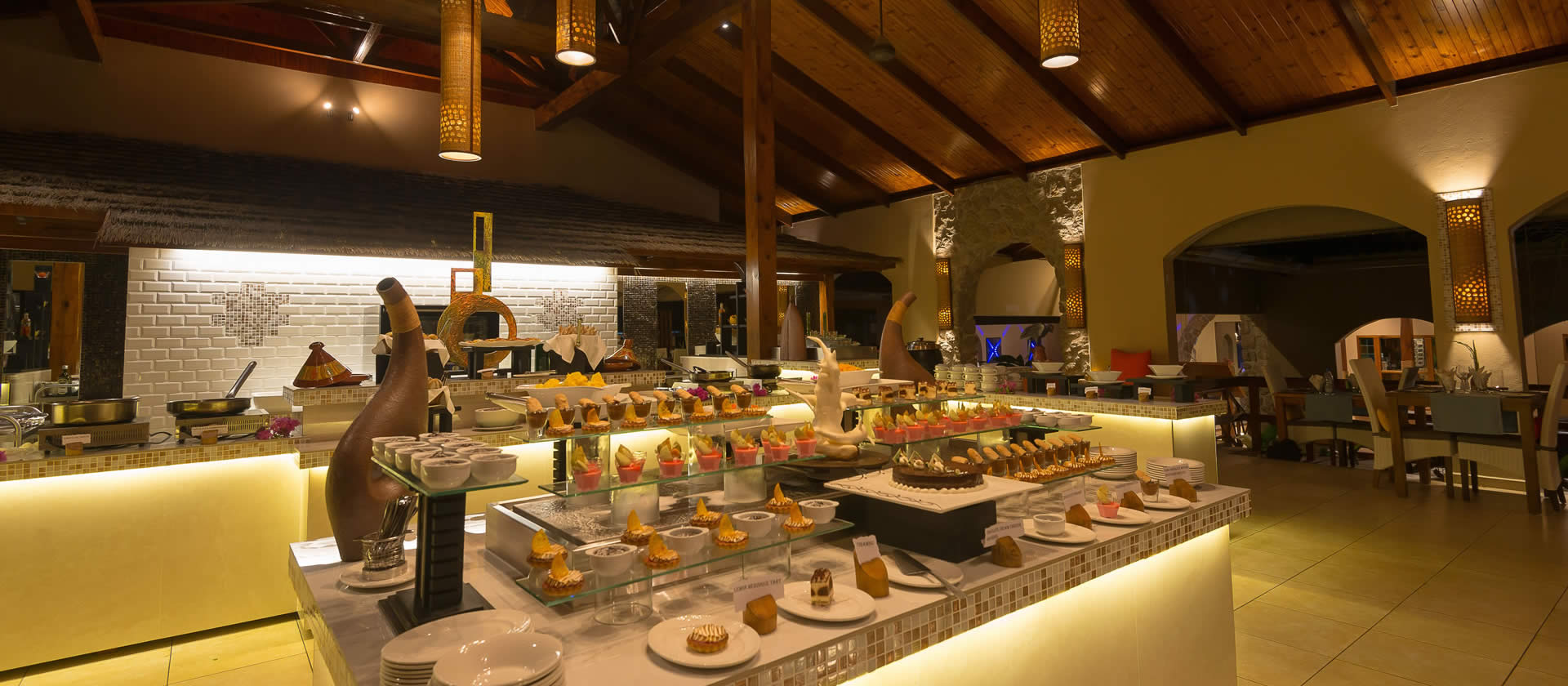 BlackParrot-Hibiscus-restaurant-13