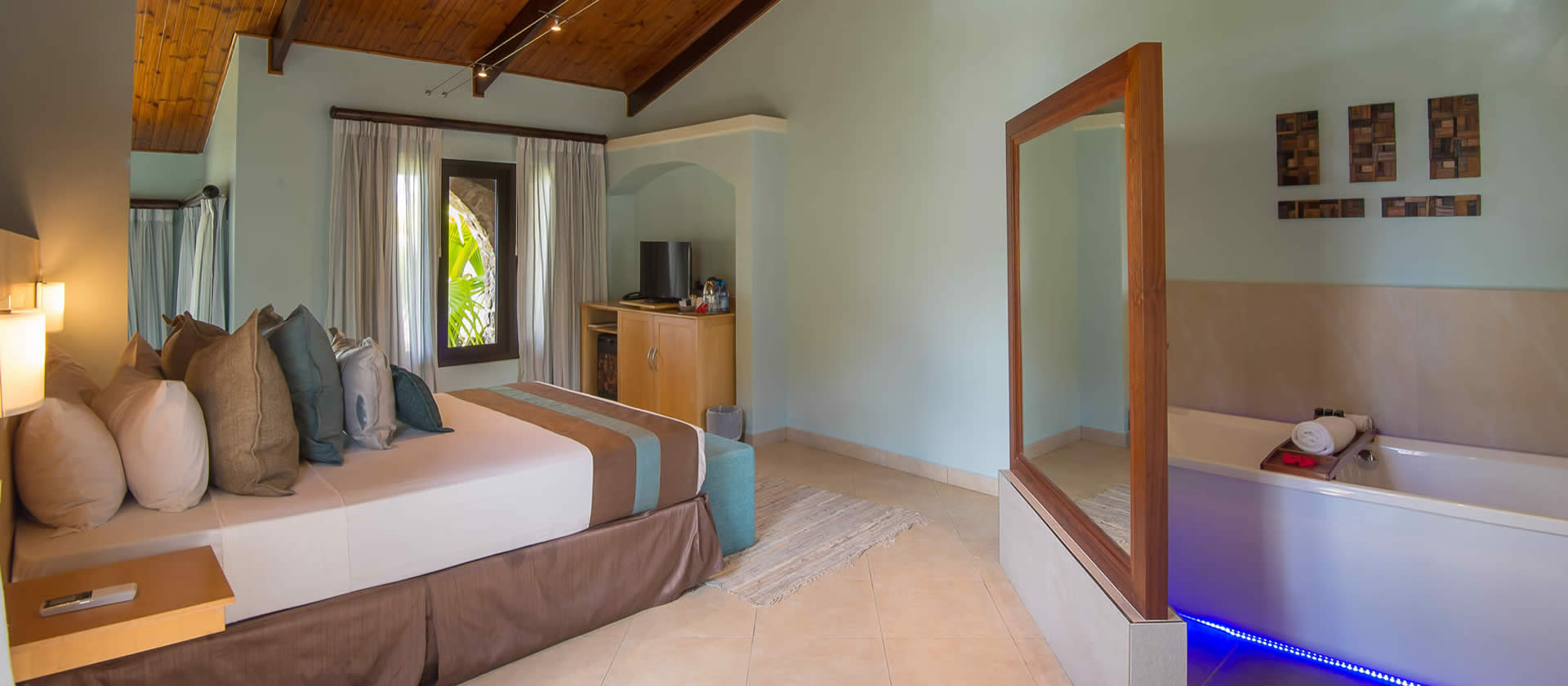 BlackParrot-standard-rooms2