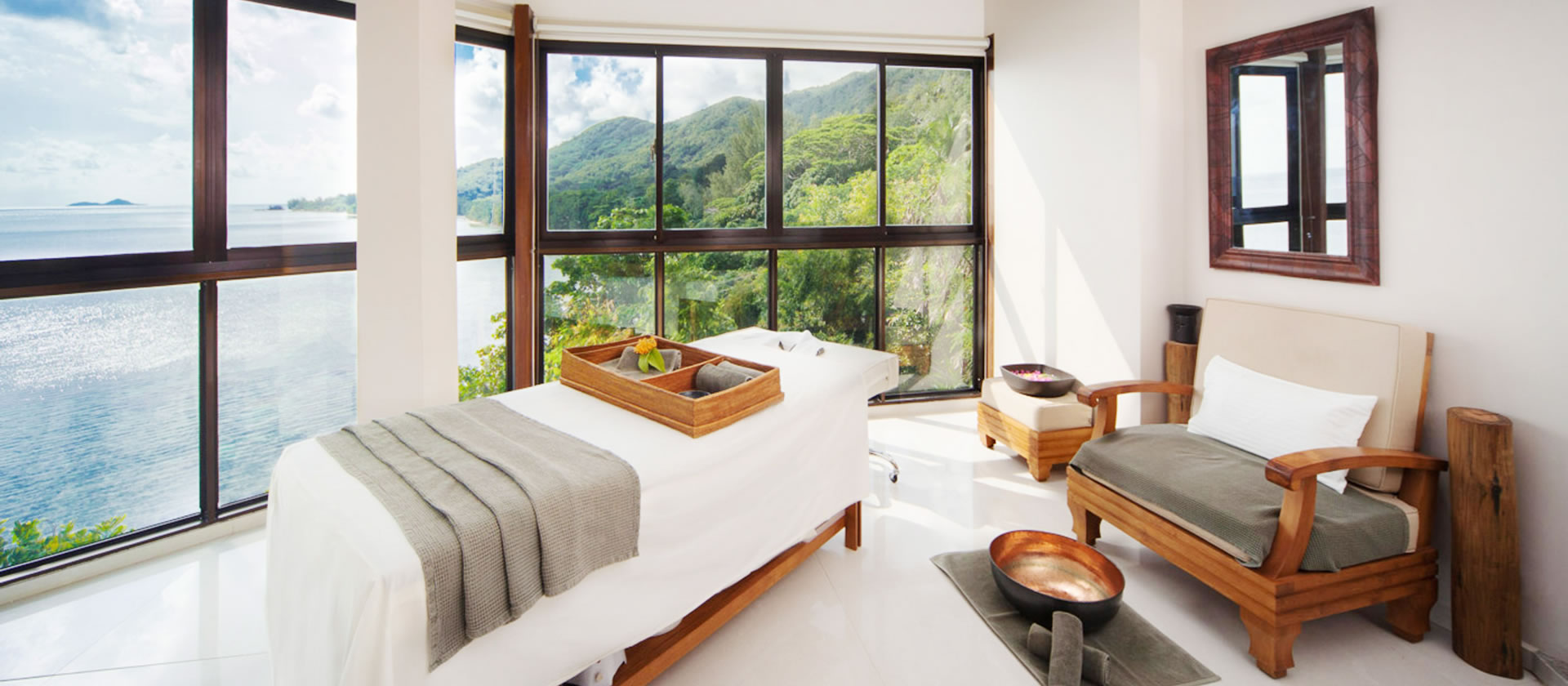 coco-de-mer-waterfront-spa